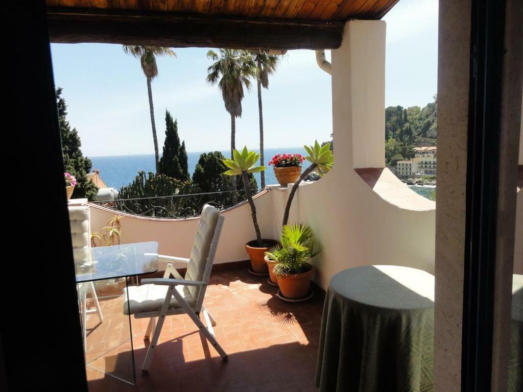 Apartament La Bomboniera Della Brigata Spendereccia! Taormina Zewnętrze zdjęcie